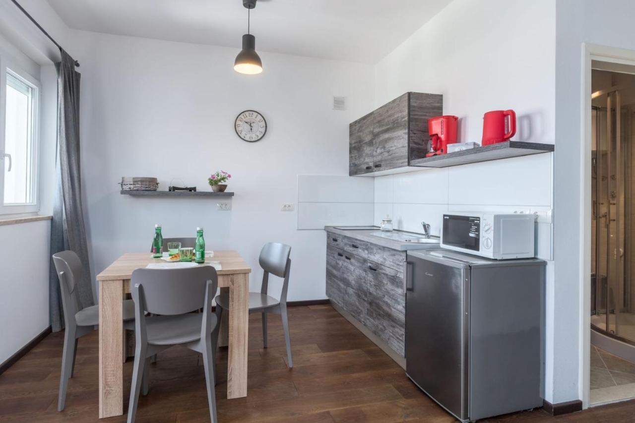 Rovinj Apartments Екстер'єр фото
